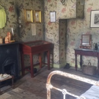 Victorian lower-class woman&#039;s bedroom